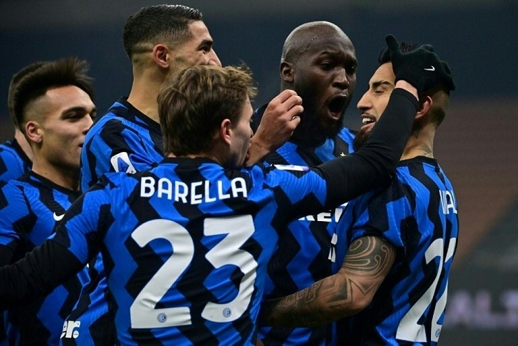 Tutti i tifosi della Serie A tifano per l'Inter